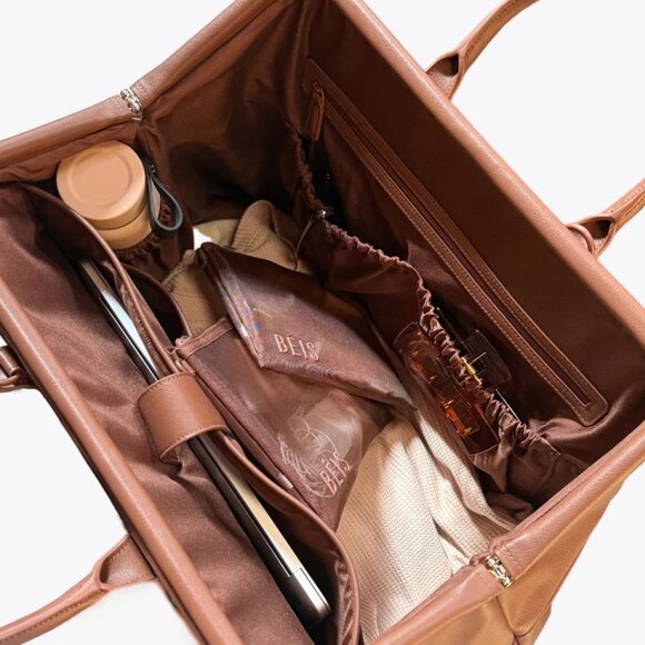 BEIS Essential Weekender Bag in Maple plus bonus Passport and Luggage Tag set - Picture 3 of 9